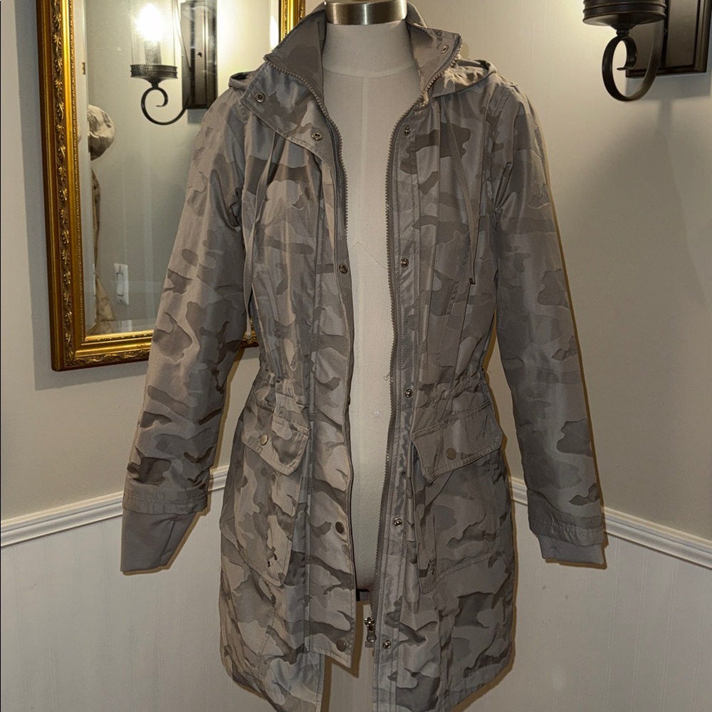 Athletic Works Gray Camouflage Jacket. Small. Great condition.